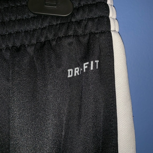 Nike Dri Fit Pants - Picture 4 of 5